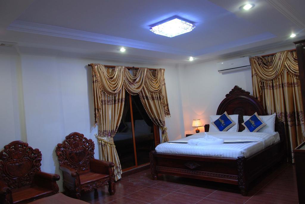 Emerald BB Battambang Hotel Rum bild